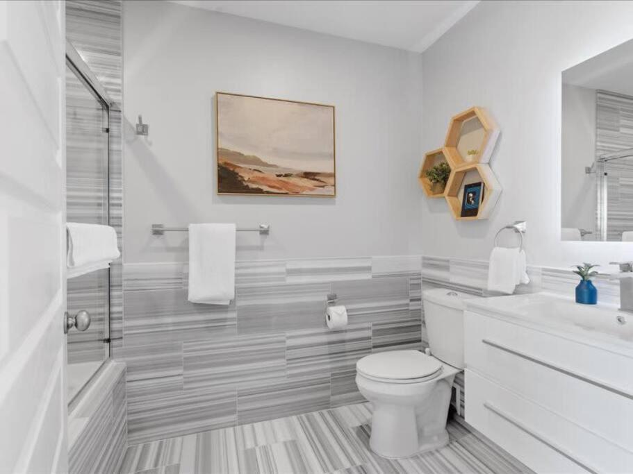 Cozysuites Dream 1Br, Ppg Paints Arena, Pitts Πίτσμπουργκ Εξωτερικό φωτογραφία